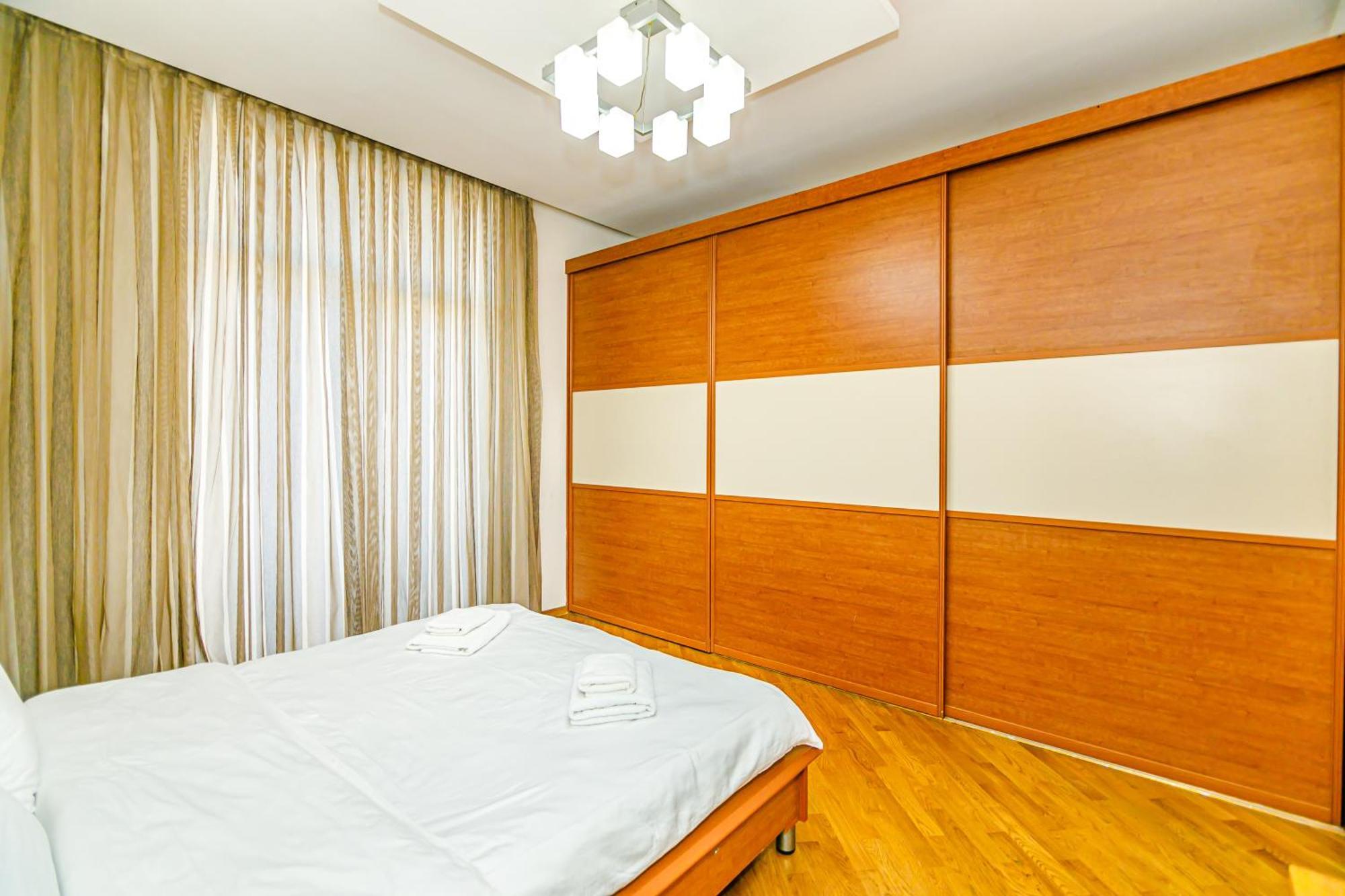 Boulevard Apartment By Baku Housing Exterior photo